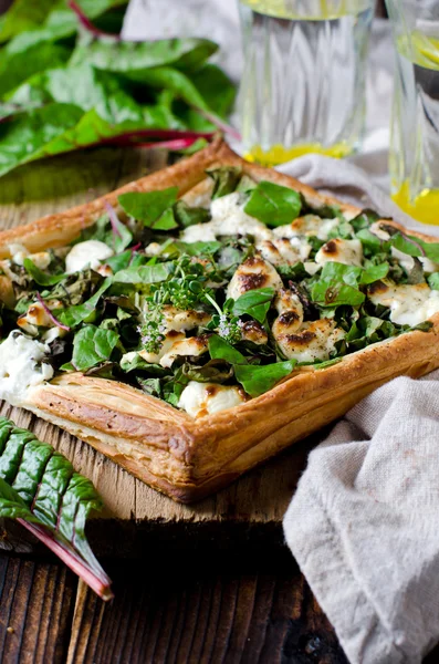 Tart with spinach, chard and cheese — Stock Photo, Image