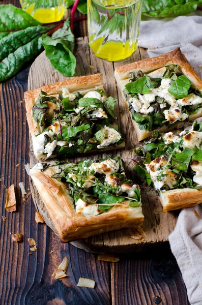 Tart with spinach, chard and cheese — Stock Photo, Image