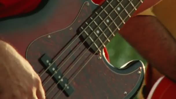 Basso chitarra — Video Stock