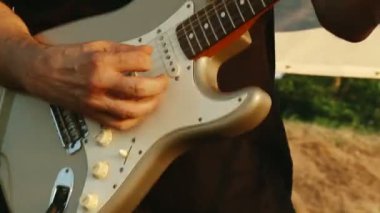 Elektro gitar