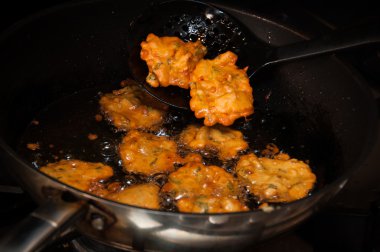 Pakora, soğan bhaji