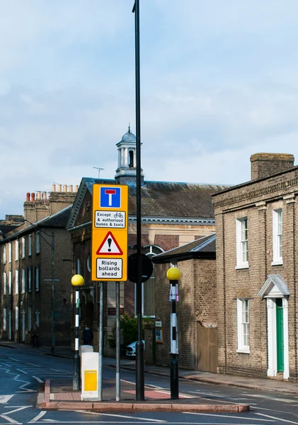 Cambridge street, rising bollards sign — Stock Photo, Image