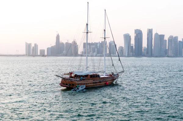 Skyline west bay, doha, doha, Katar — Stock Fotó