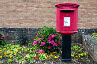 Rural royal mail british letter box clipart