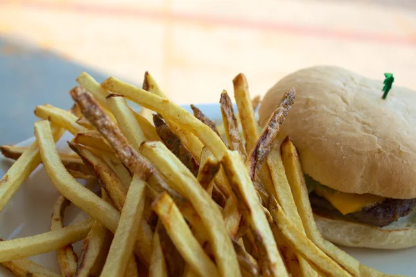 French Fries before a Cheeseburger — Stock Photo, Image