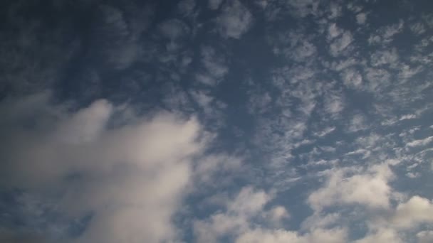 Nuvens correntes — Vídeo de Stock