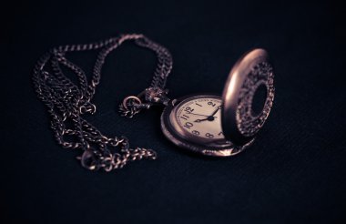 vintage tarzı zinciri ile cep saati