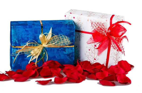 Dos cajas de regalo aisladas —  Fotos de Stock