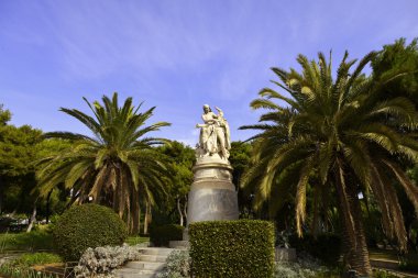 Seddülbahir ve lord byron heykel Atina, Yunanistan