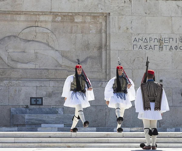 Desfile de Evzones en Atenas, Grecia —  Fotos de Stock