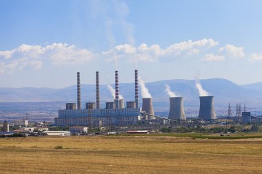 Santral ve elektrik hatları