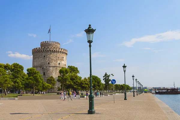 La torre blanca en la ciudad de Tesalónica en Grecia — Foto de Stock