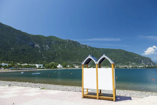 El hermoso balneario de Kamena Vourla en Grecia —  Fotos de Stock