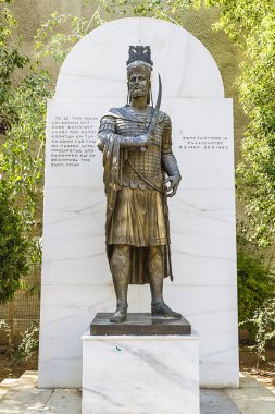 İmparator Konstantin, plateia mitropoleos 11 palaiologos heykeli