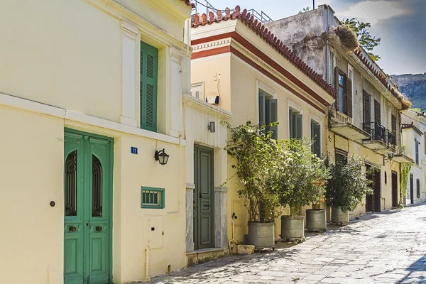 Traditionelle häuser in plaka, athens — Stockfoto