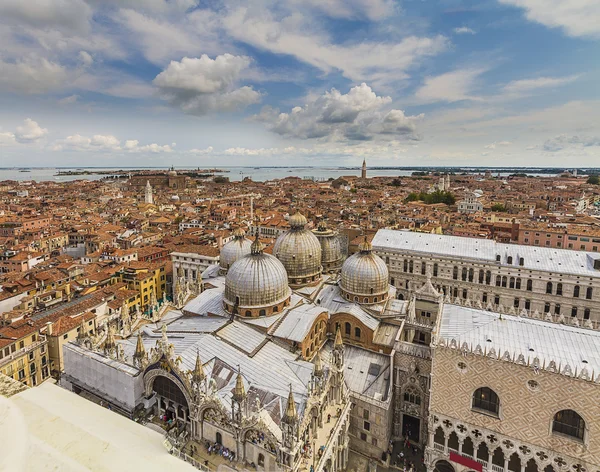 Luchtfoto uitzicht op Venetië Italië — Stockfoto