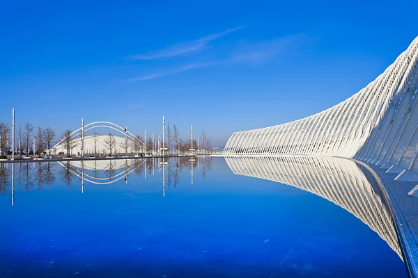 Atina, Yunanistan - mar 10: 10 Mart 2012 Atina, Yunanistan'ın ünlü İspanyol mimarisi santiago calatrava tarafından tasarlanmış Olimpiyat velodrome Atina Olimpiyat spor kompleksi,