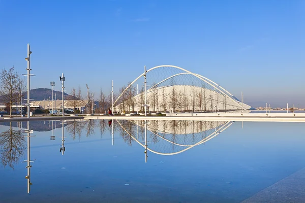 ATENAS, GRECIA - 10 MAR: El Velódromo Olímpico del Complejo Deportivo Olímpico de Atenas diseñado por la famosa arquitectura española Santiago Calatrava el 10 de marzo de 2012 en Atenas, Grecia Imágenes De Stock Sin Royalties Gratis