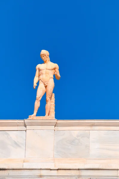 National Archaeological Museum in Athens , Greece . Sculpture on — Stock Photo, Image