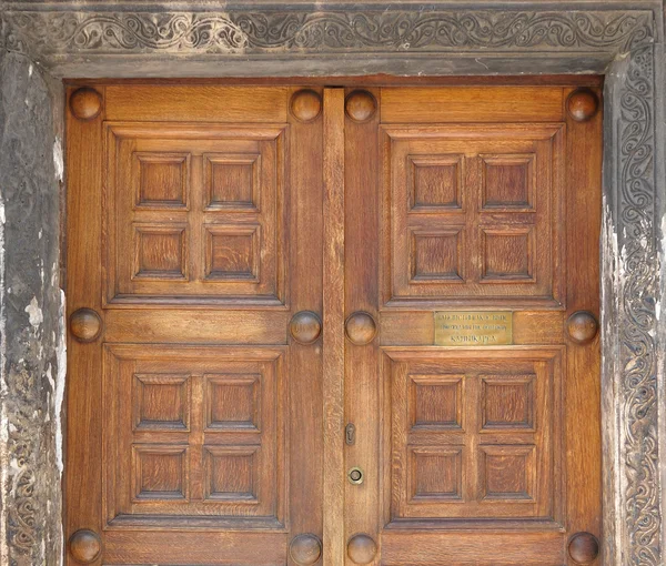 A porta da Igreja de Panaghia Kapnikarea — Fotografia de Stock