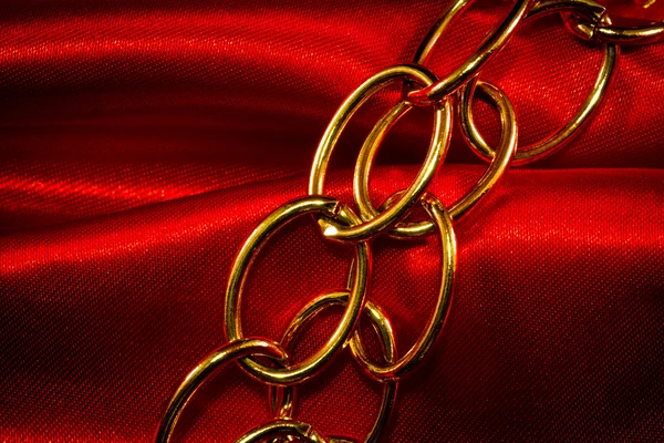 Golden chain — Stock Photo, Image