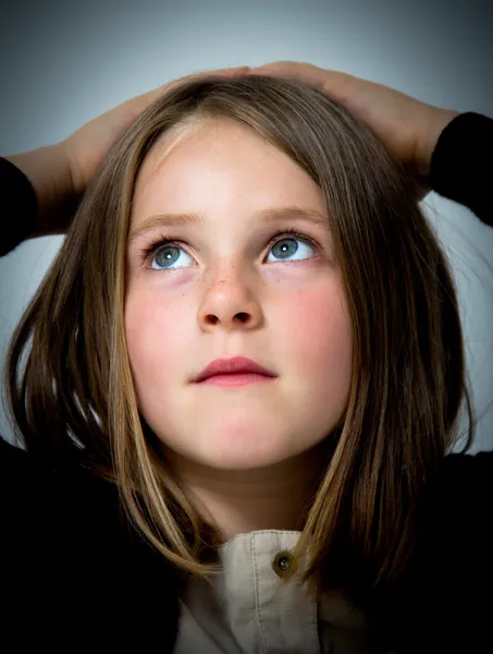 Retrato de niña —  Fotos de Stock