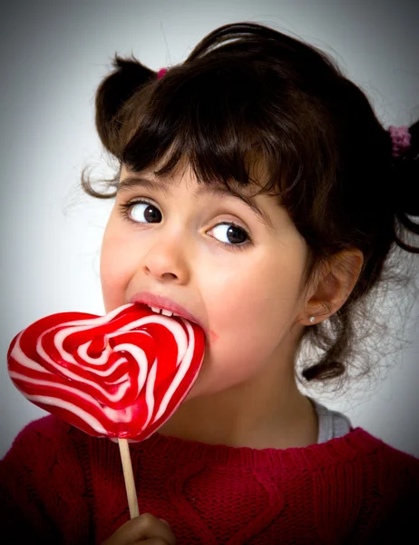 Weinig meisje portret — Stockfoto