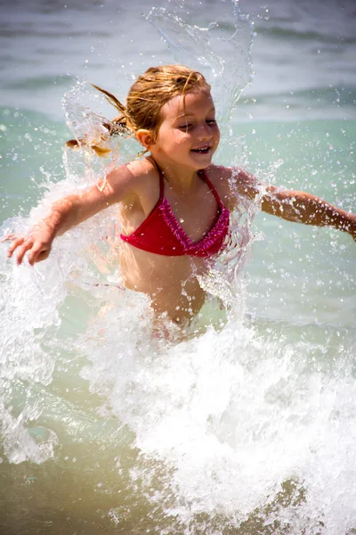 Retrato de menina — Fotografia de Stock