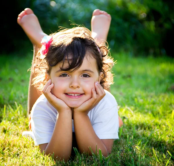 Retrato de niña —  Fotos de Stock