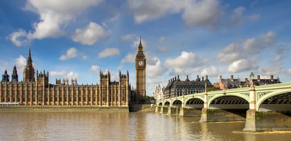 Big Ben e Westminster Bridge — Fotografia de Stock