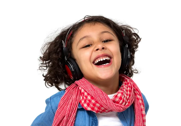 Bambina ascoltando musica — Foto Stock