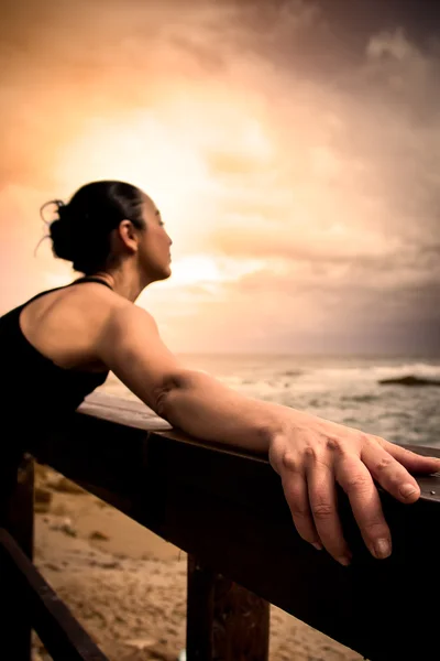 Yoga vrouw — Stockfoto