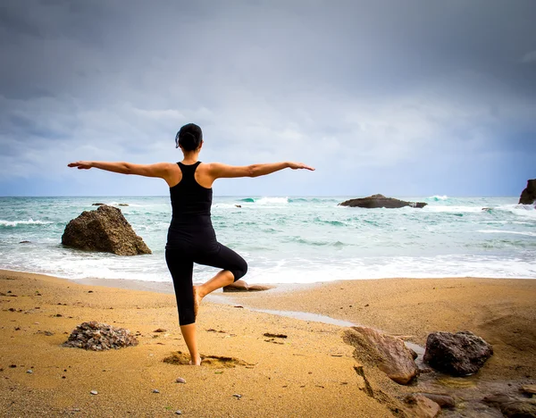 Donna di yoga — Foto Stock