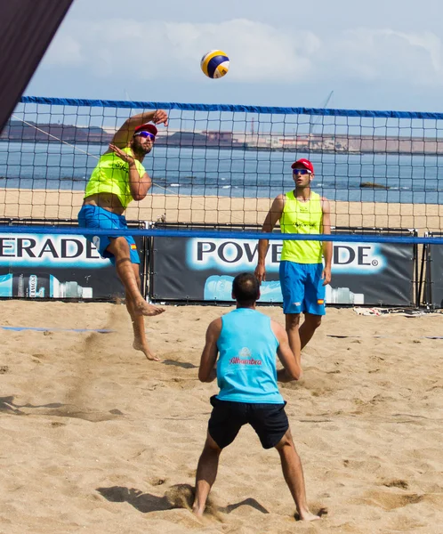 Torneo de voleibol playa — Foto de Stock