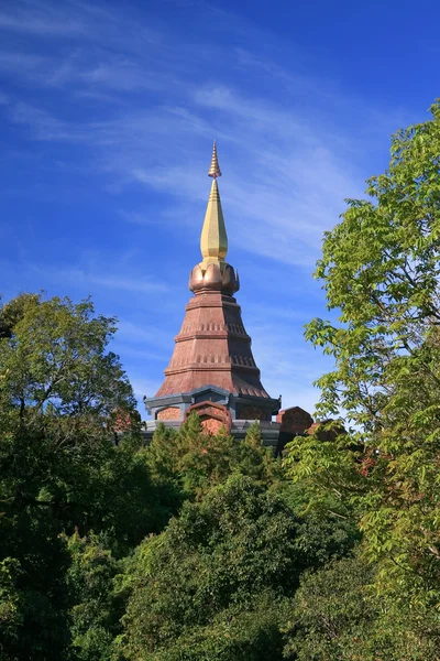 The golden pagoda — Stock Photo, Image