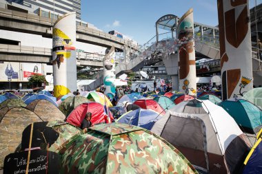 Tent protesters clipart