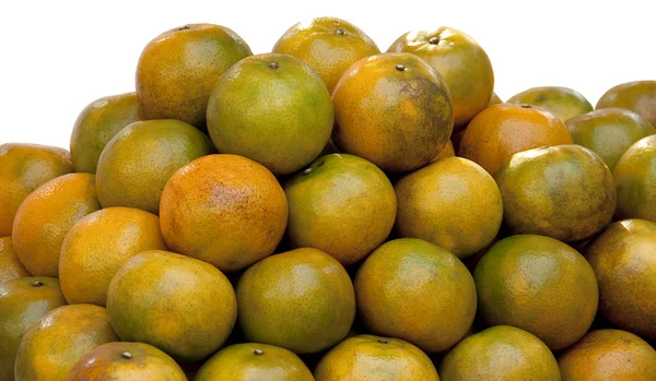 Fruta naranja sobre fondo blanco — Foto de Stock