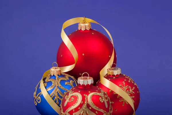 Christmas decorations on a blue background. — Stock Photo, Image