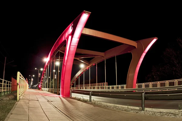 Puente por la noche Bydgoszcz Polonia Fotos de stock libres de derechos