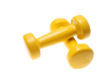 Beyaz arka plan üzerinde izole küçük sarı dumbell çifti