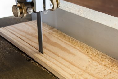 Ağaç işleme makinesi şerit testere makinesi kesim plakalar