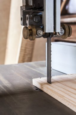 Endüstriyel ağaç işleme makinesi şerit testere makinesi kesim plakalar