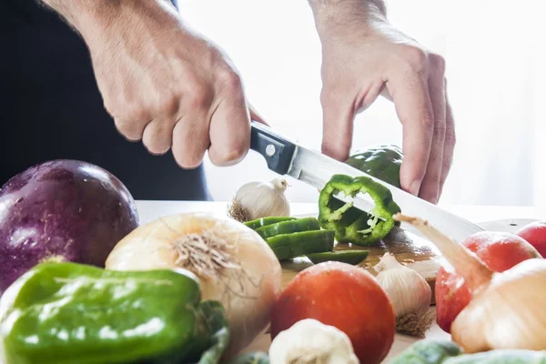 Snijden paprika 's — Stockfoto