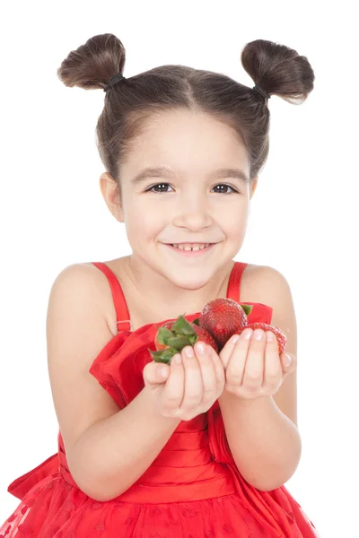 Menina com morango no fundo branco — Fotografia de Stock