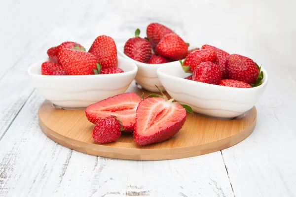 Fresas frescas y sabrosas — Foto de Stock