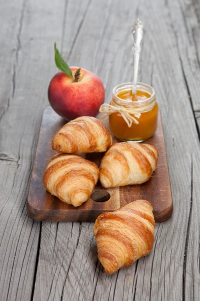 Croissants frescos — Fotografia de Stock