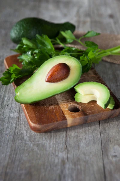 Aguacate fresco — Foto de Stock