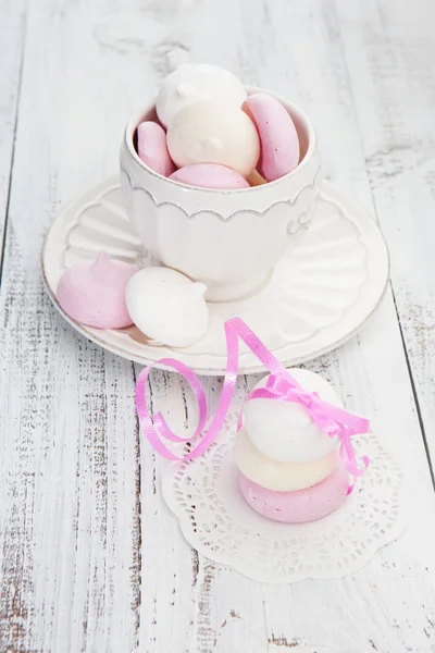 Meringues dans une tasse — Photo