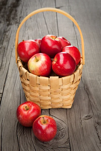 Manzanas frescas —  Fotos de Stock