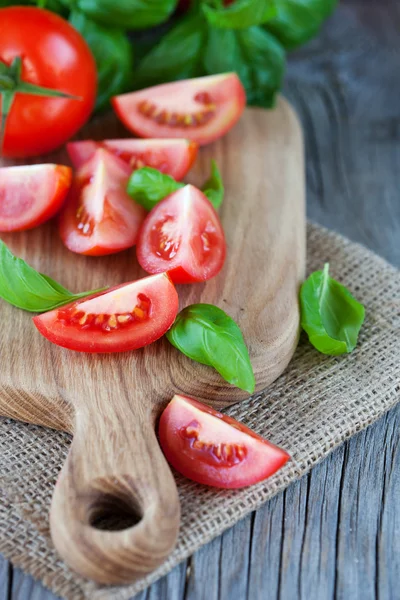 Verse tomaten — Stockfoto